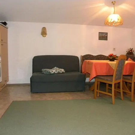 Emberger Apartment Mayrhofen