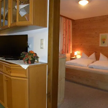 Gaestehaus Emberger Mayrhofen