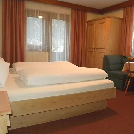 Gaestehaus Emberger Apartmán *