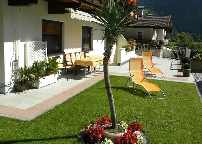 Gaestehaus Emberger * Майргофен